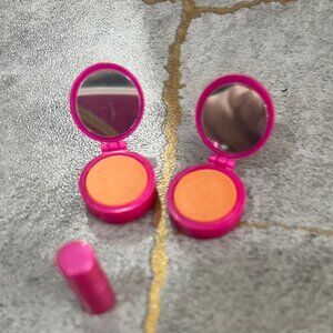 Barbie Accessories- Eyeshadow and lipstick- NEVER USED OR PLAYED WITH